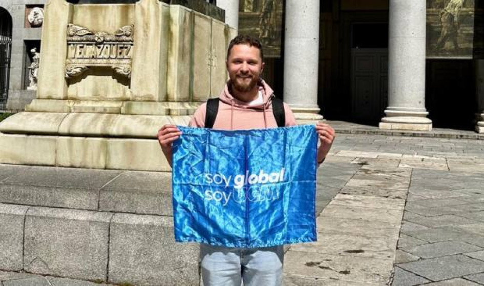 Fotos I Cortesía UCM I LA PATRIA  David Grajales Hahn, estudiante de Ingeniería Ambiental de la Universidad Católica de Manizales, participa por Colombia en la Semana Internacional Acofi – UPM en la Universidad Politécnica de Madrid (UPM), en España.