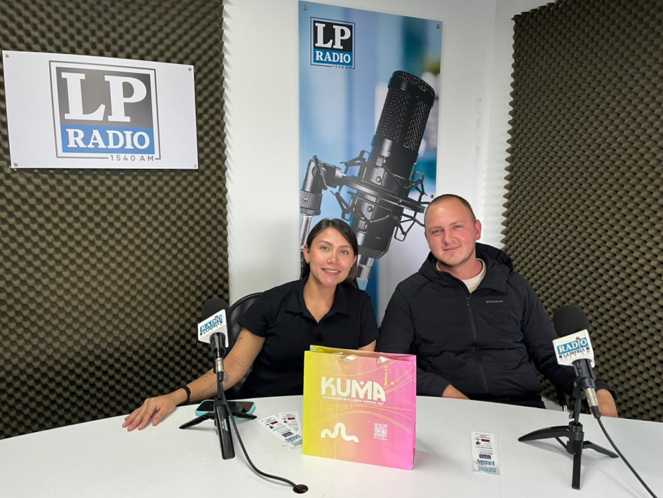 Evelyn Arredondo y Santiago Martínez, creadores de KUMA. 