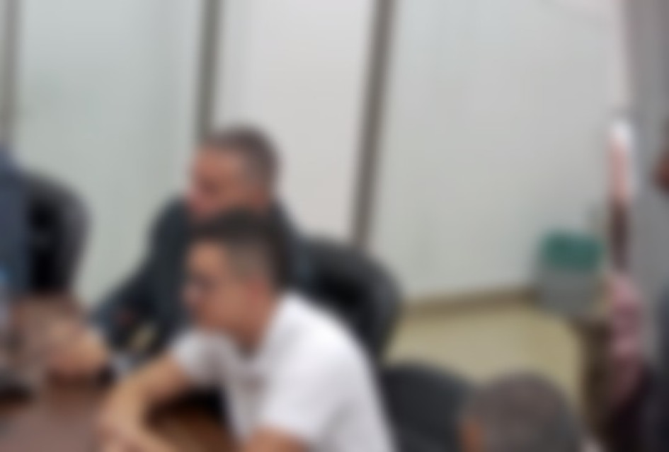 Padre e hijo, en la audiencia.