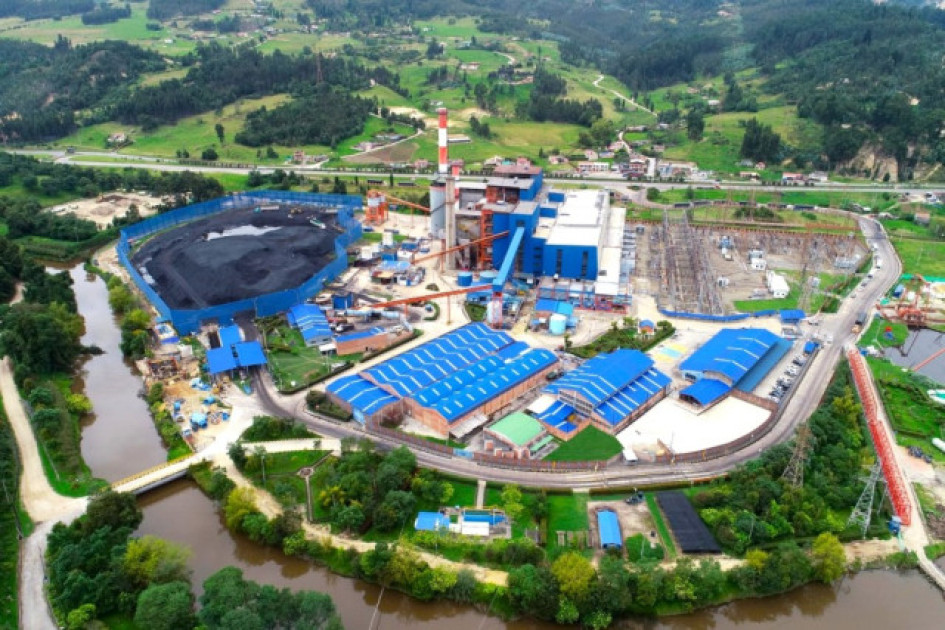 El ministro de Hacienda canceló la reunión que tenía programada este martes (13 de mayo) con el gobernador de Caldas, Henry Gutiérrez, quien pide mantener a Gensa en el departamento. "Seguimos al pie del cañón, luchando por nuestras empresas caldenses", enfatizó el mandatario. En la foto, Termopaipa, planta eléctrica de la empresa caldense Gensa en Paipa (Boyacá).