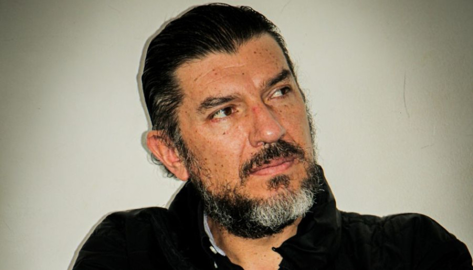 Gustavo Angarita es actor, director y productor de cine colombiano. 