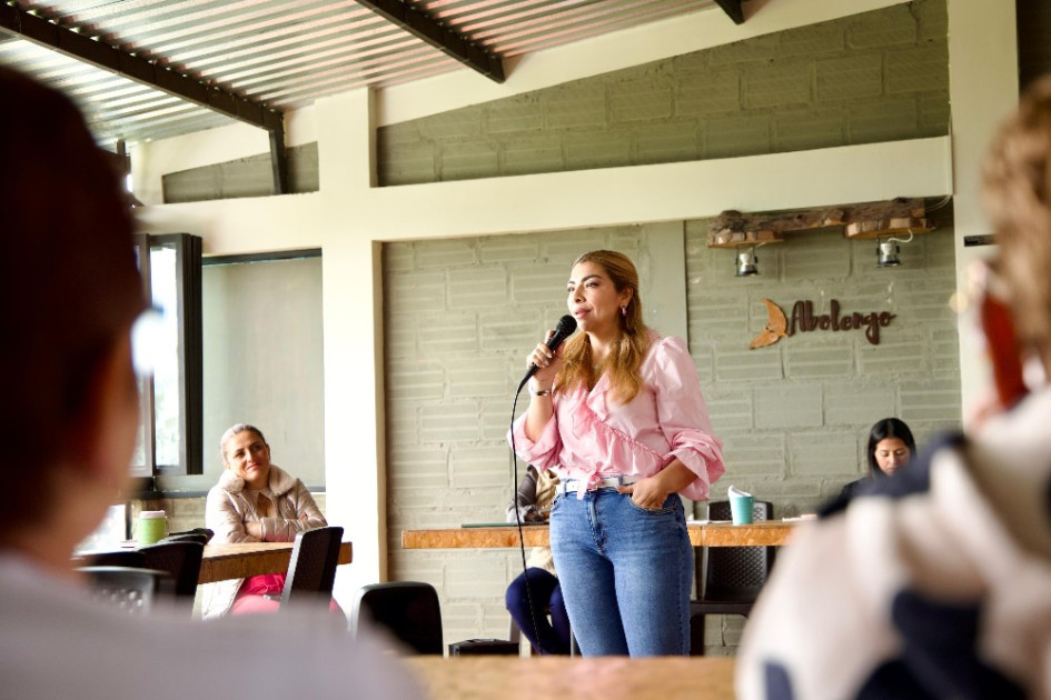 Noreña aclaró que seguirá activa como líder social: “Mi perfil no cambiará. Me quedo siendo una líder política, una líder social. Entrego la gestoría, pero seguiré trabajando por miles de personas”.