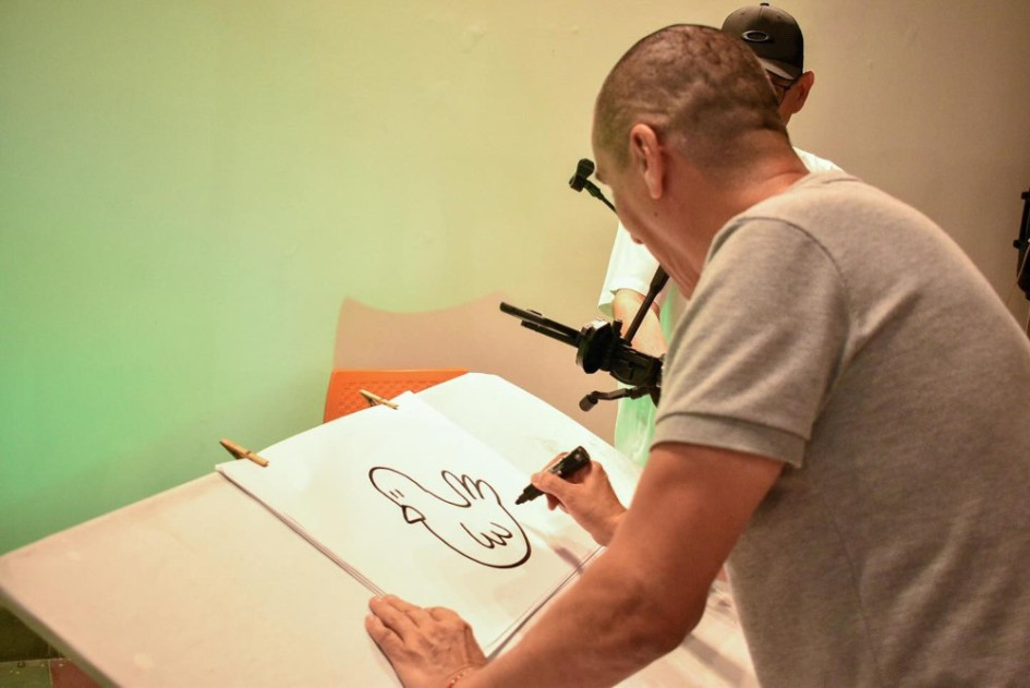 Foto | Cortesía Alcaldía de Chinchiná | LA PATRIA  En el marco de la Feria del Libro y la Literatura, el reconocido caricaturista Matador participó en un conversatorio especial con los chinchineses en el Centro Interpretativo de la Ruta del Café (Circa).