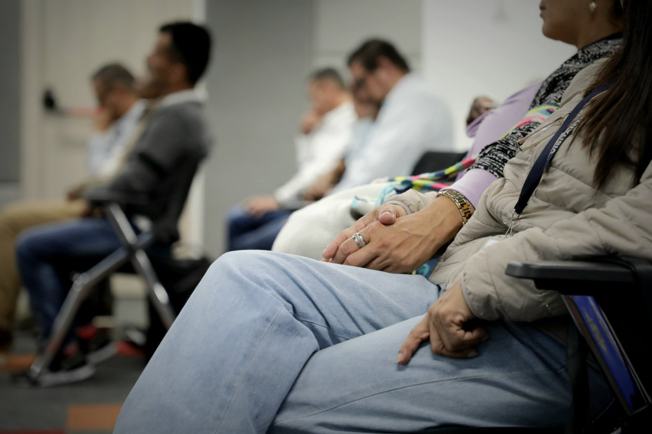 Familiares de personas asesinadas tuvieron espacio para hablar sobre el perdón y lo que representa para ellas que los exmilitares reconozcan sus actos.