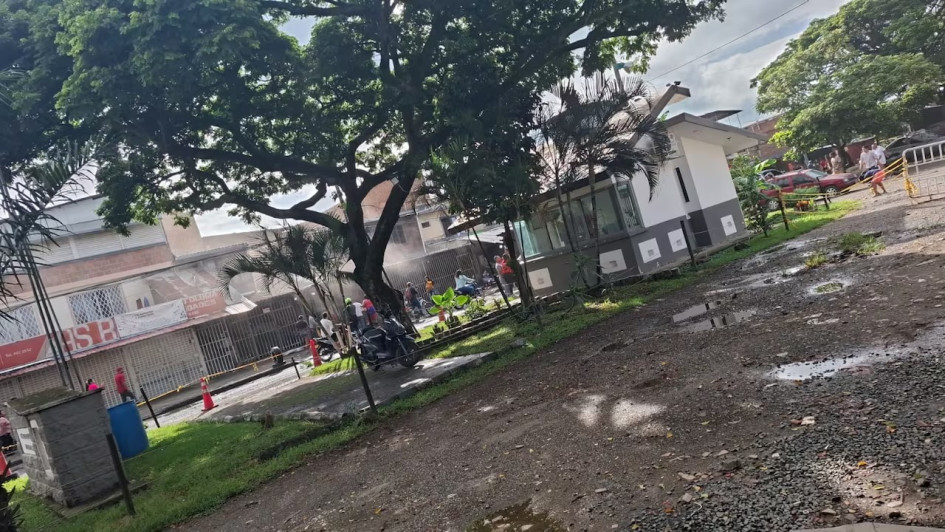 En los barrios Meléndez y Manuela Beltrán de Cali se registraron explosiones de bombas en la mañana de este martes.