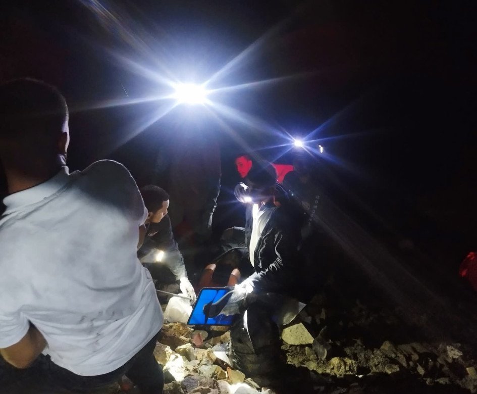Foto| LA PATRIA  Mineros y Bomberos trabajaron en el rescate.