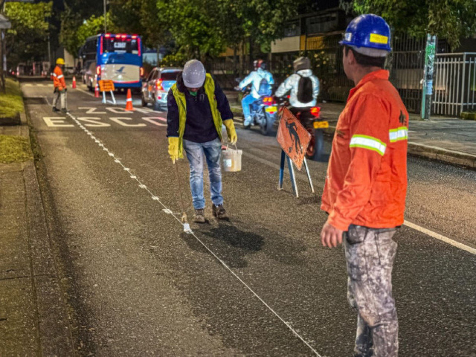 La inversión en la ciclobanda de la avenida Santander podría aumentar por aspectos técnicos, dice la Alcaldía de Manizales. El clima ha alargado las obras de renovoación.