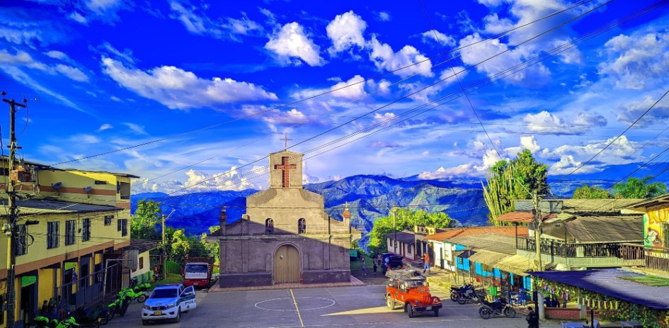 Foto | Cortesía | LA PATRIA  El centro poblado San Juan de Marmato tiene una población de 1600 habitantes, aproximadamente, y una población estudiantil de 345 alumnos de preescolar hasta la media vocacional.