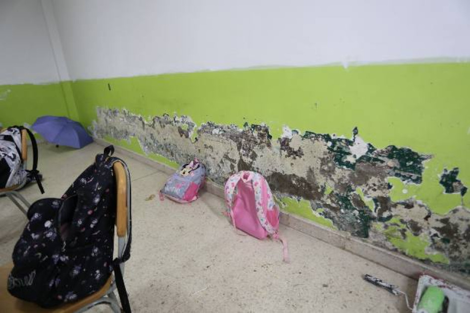 Foto I Luis Fernando Trejos I LA PATRIA  El mal manejo o la falta de control de aguas lluvias o residuales han sido dolor de cabeza en la escuela La Capilla, del barrio La Enea de Manizales.