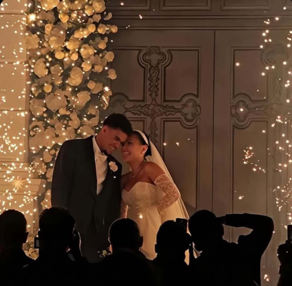 Luis Díaz y Geraldine Ponce durante su matrimonio en Barranquilla. 