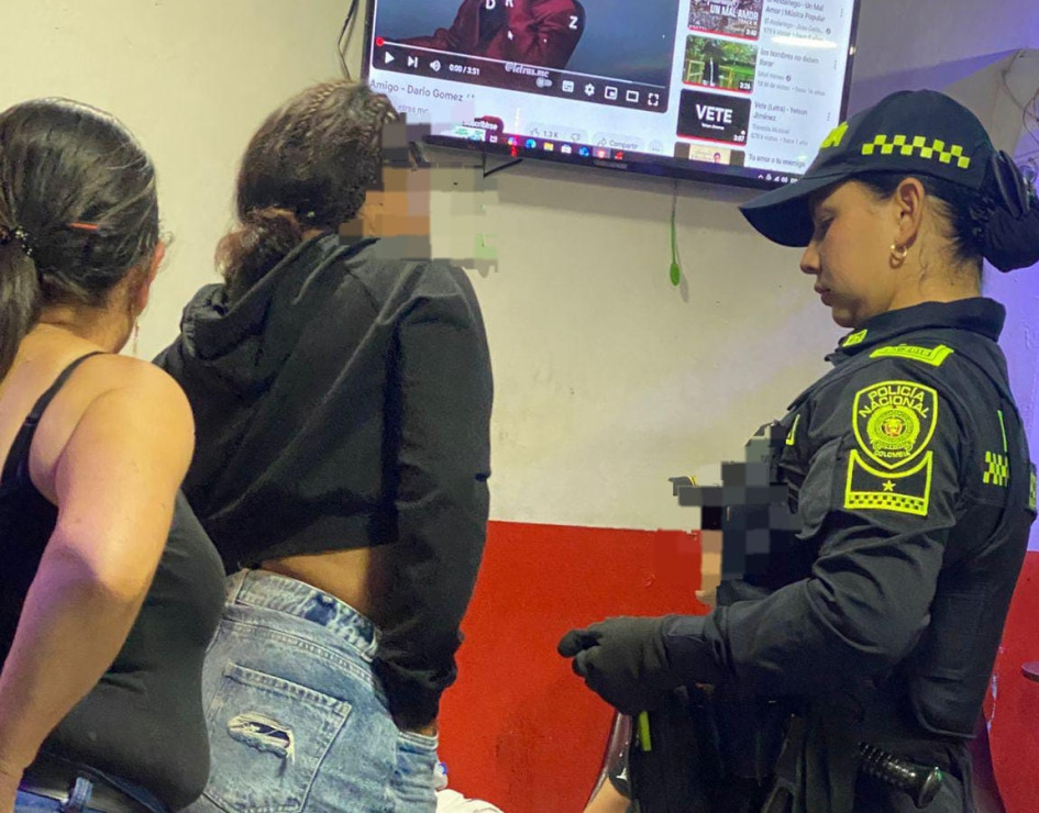 Durante los operativos, la Policía capturó trasladó a 96 personas para su protección.