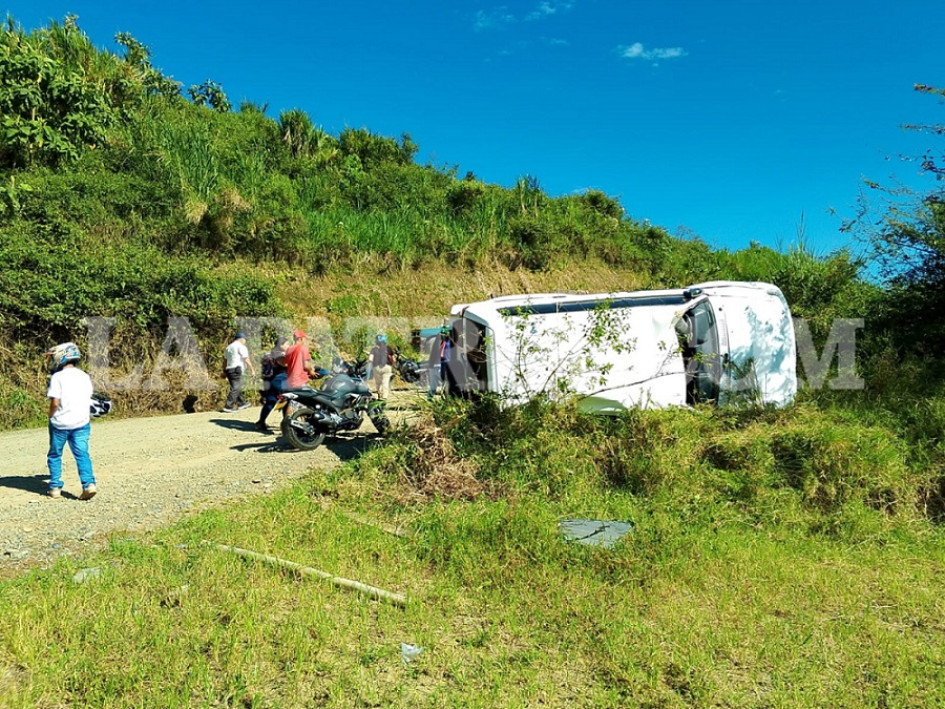 Se desconocen las causas del accidente, en el que dos personas resultaron lesionadas.