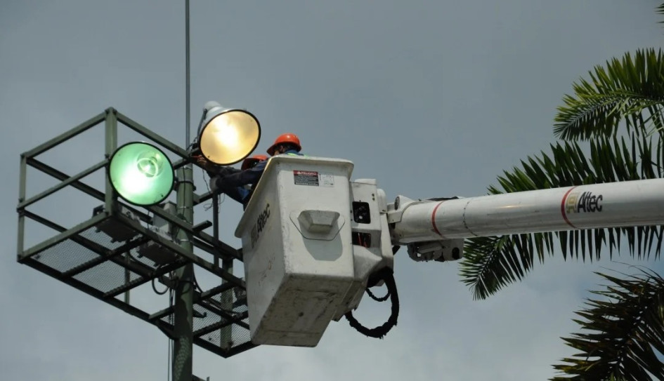 Interventoría del alumbrado de Pereira quedaría también en manos del mismo círculo del cuestionado contratista Alfonso ‘Turco’ Hilsaca