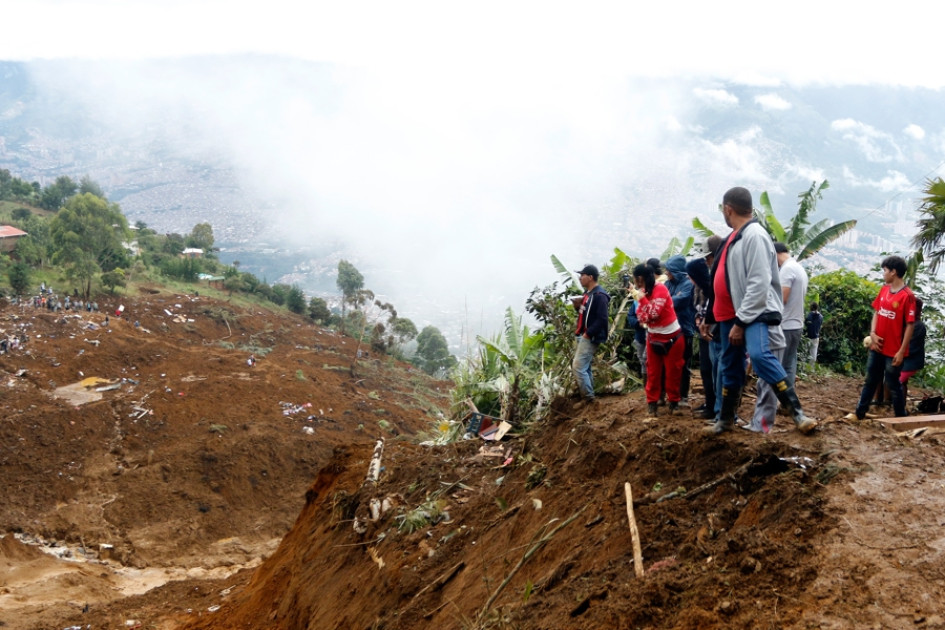 Hasta el momento van 18 muertos en la riada provocada por un fuerte aguacero en Bello, que hace parte del área metropolitana de Medellín, en el departamento de Antioquia.