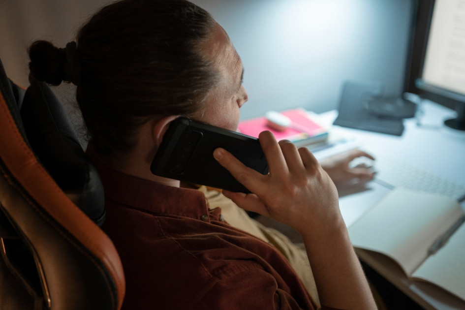 Desarticulan un centro de extorsiones telefónicas a personas de Colombia, Ecuador y México