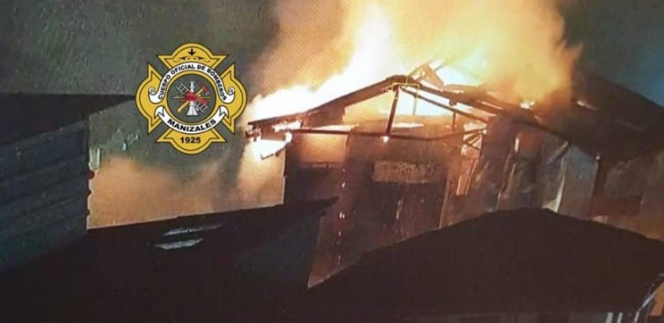 Incendio atendido esta mañana en Manizales.