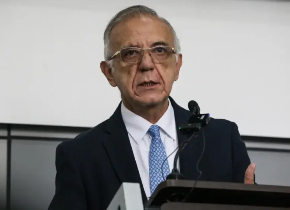 Iván Velásquez.