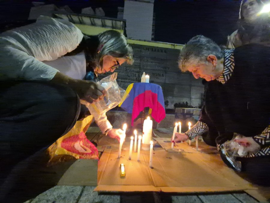 Velatón en Manizales por la salud de Miguel Uribe Turbay