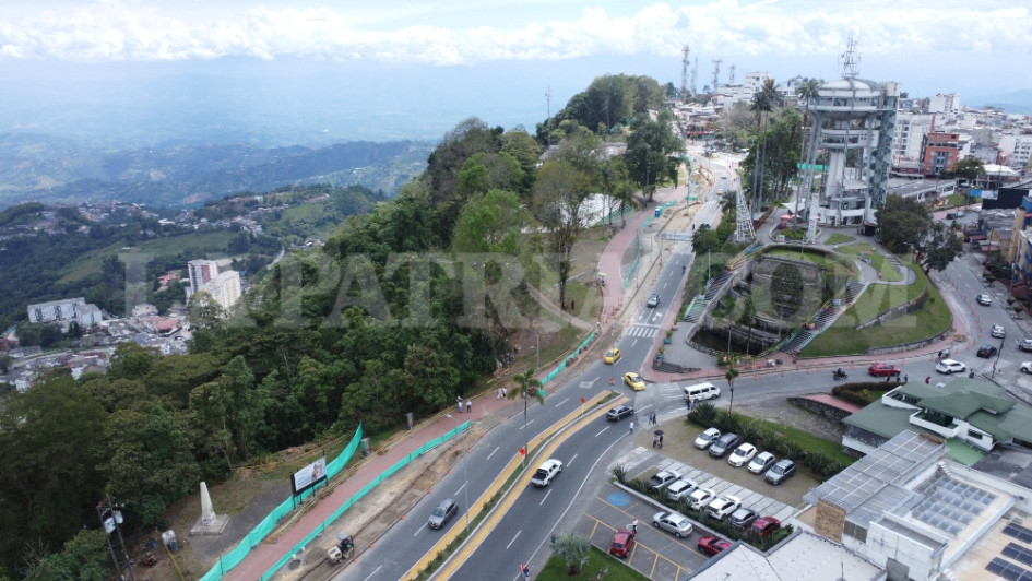 Obras echan raíces en la polémica: los árboles se convierten en la prueba decisiva de, al menos, tres obras que quiere impulsar el alcalde Jorge Eduardo Rojas en Manizales: en San Jorge, Chipre y el acceso a La Francia. Podas y talas siembran las críticas que se hacen a los proyectos. La Alcaldía responde inquietudes y detalla el plan de reforestación.