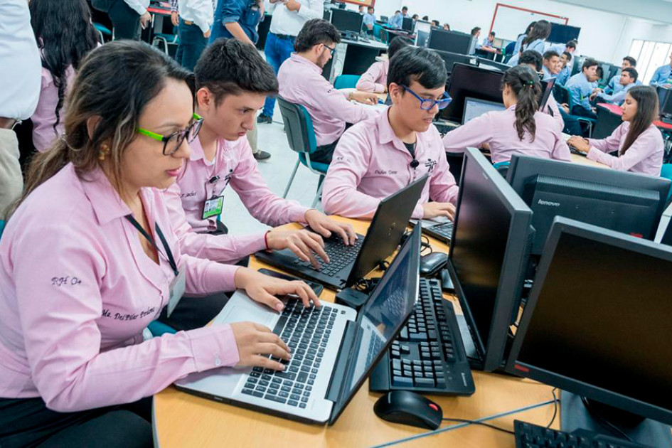 Tras la aprobación reciente de la reforma laboral algunos empresarios anuncian que prefieren pagar la “monetización” al Sena, en vez de contratar aprendices con toda las prestaciones legales.