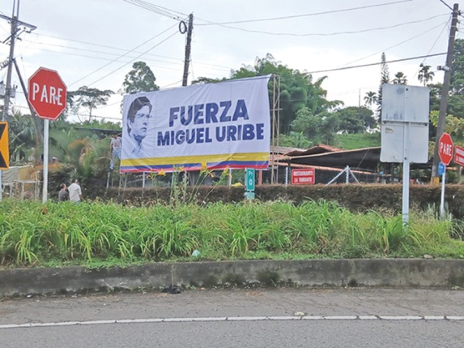 Valla por Miguel Uribe Turbay Foto | Cortesía | LA PATRIA