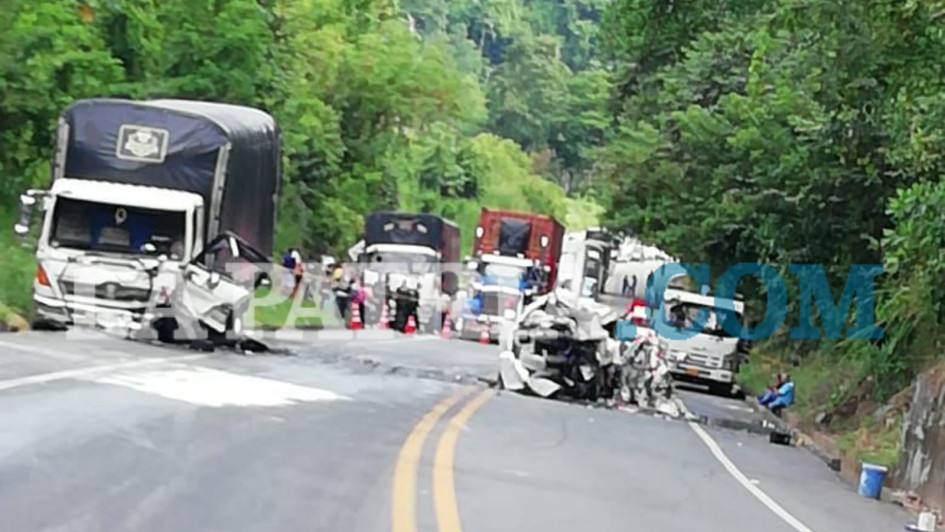 El accidente se registró en la tarde de este domingo. Se desconoce si hubo víctimas fatales.