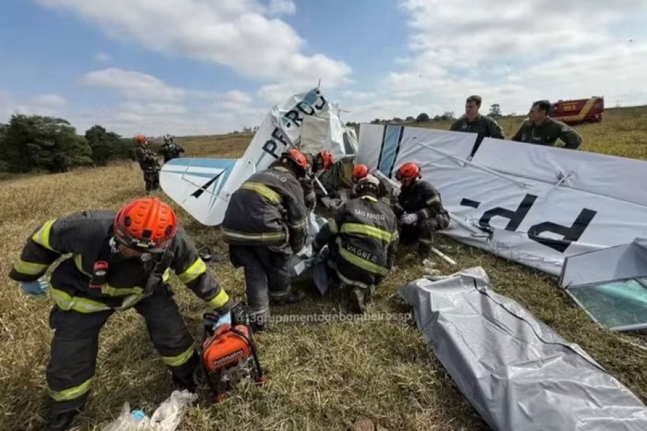 La avioneta cayó poco antes del mediodía en el municipio de São José do Rio Preto, de Brasil.