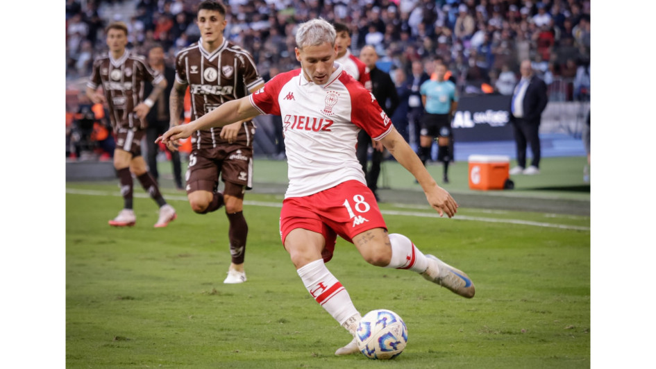 Matko Miljevic, jugador de Huracán de Buenos Aires.