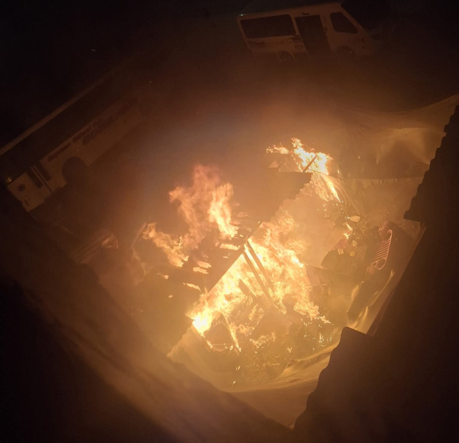 Fotos de Bomberos| LA PATRIA Incendio en la noche de este viernes 18 de julio.