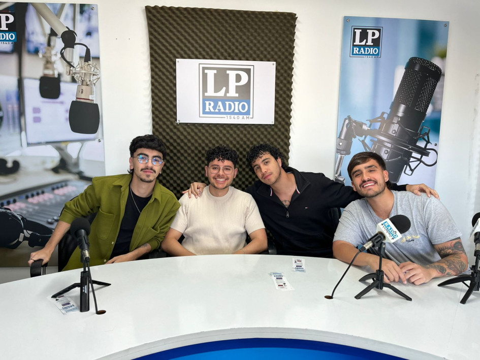  Alejandro Jaramillo, Daniel Gaviria, José Manuel Romero y Camilo Iglesias, integrantes de Besana.