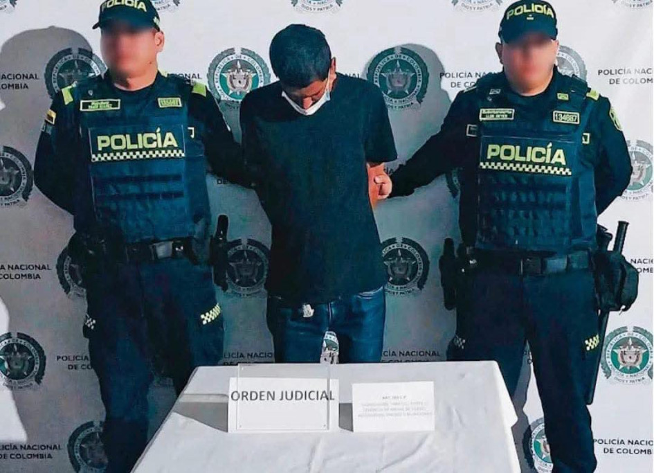 Este hombre, residente del barrio Galán en Manizales y trabajador de la construcción, ahora deberá responder ante la autoridad judicial que lo requería.