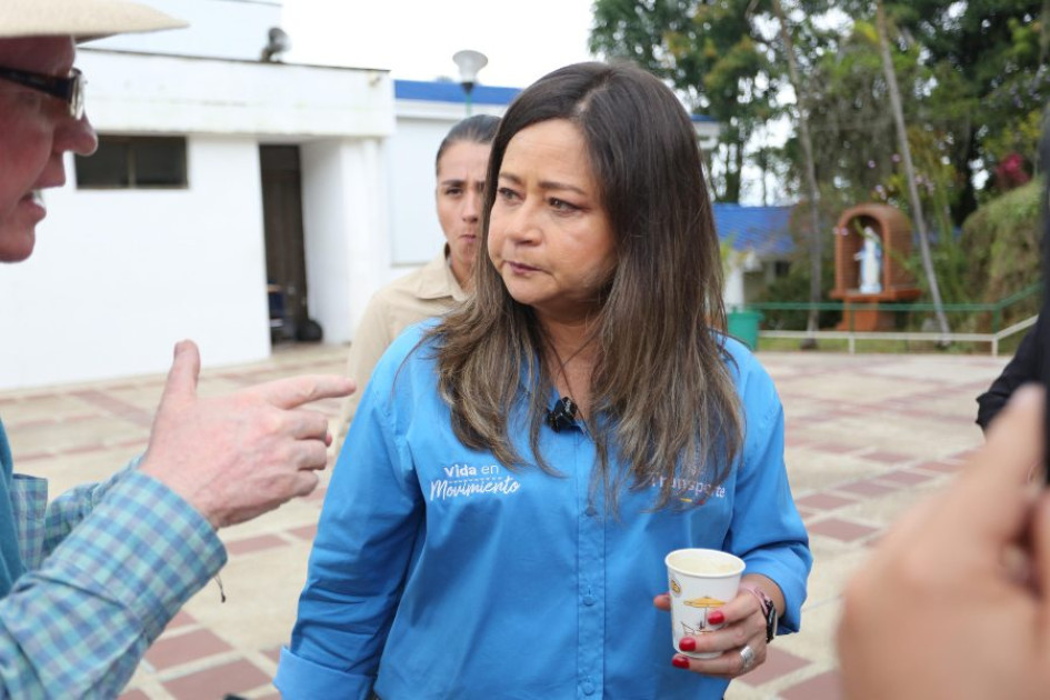 María Fernanda Rojas, ministra de Transporte, en su visita de mayo pasado a Caldas, en los terrenos de Aerocafé.