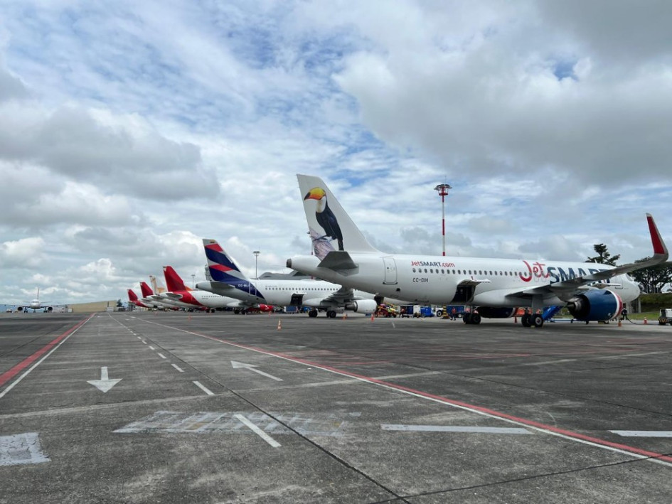 De acuerdo al plan maestro para el Aeropuerto Internacional Matecaña se construirá una nueva pista de carreteo entre las cabeceras 0-8 y 2-6