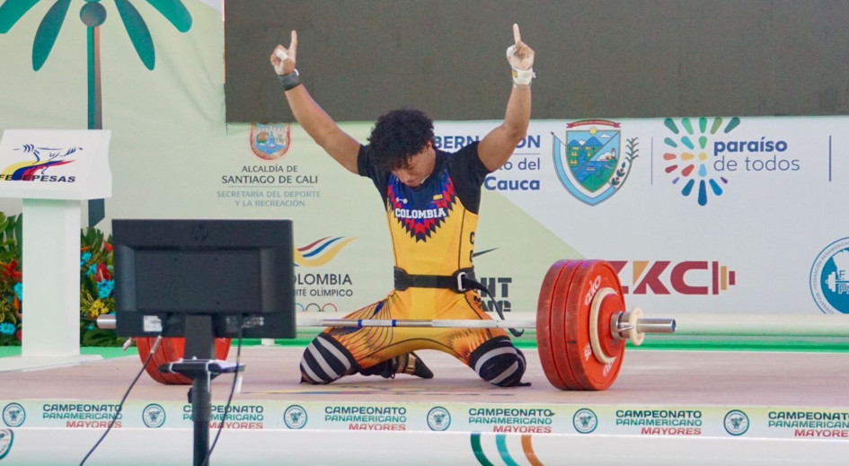 Sebastián Olivares hizo récord panamericano y nuevo récord mundial con un registro de 191 kilos.