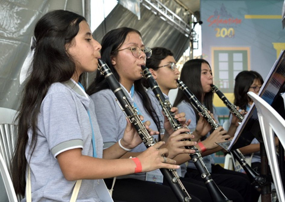 Fotos I Luis Fernando Rodríguez I LA PATRIA Presentación en Salamina de la banda estudiantil de música de la I.E. de Occidente, con sede en Anserma.