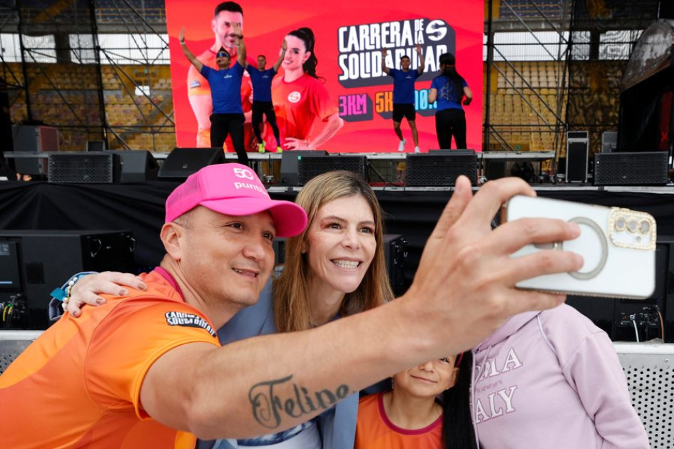 María Carolina Hoyos Turbay, preside la Caminata de la Solidaridad, recibió la batuta de su abuela Nydia Quintero.