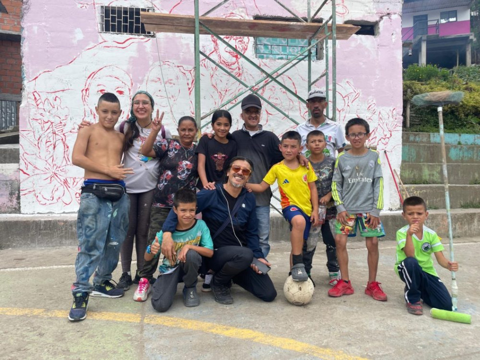 Los participantes en el proyecto “Bajo Andes, a Todo Color”.