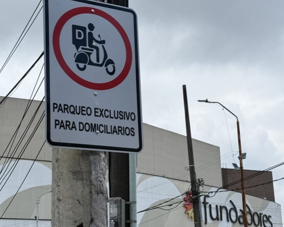 Desde este lunes 4 de agosto comenzará el control formal sobre el uso de las zonas exclusivas para motociclistas domiciliarios.