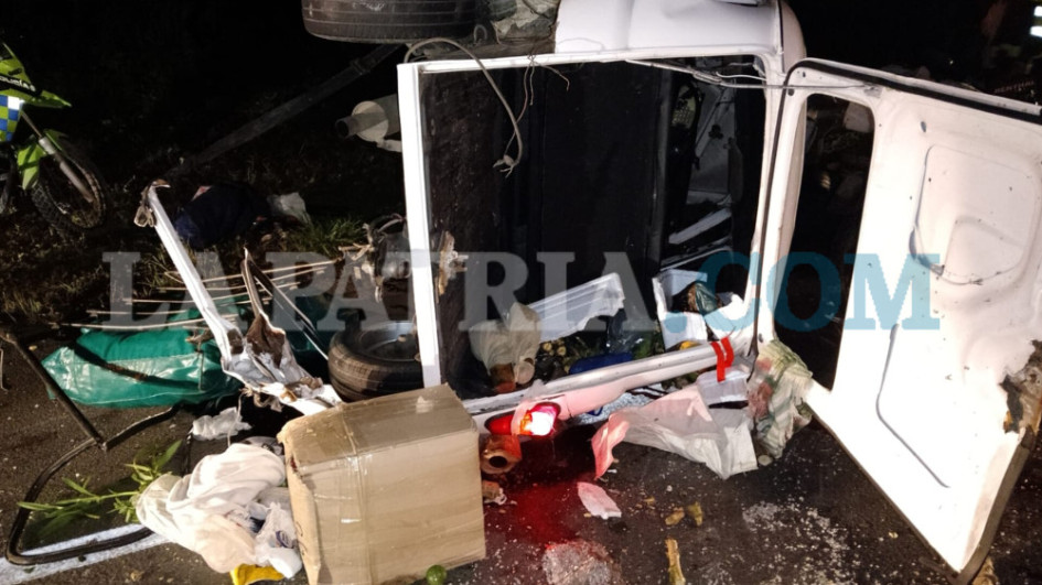 Una persona gravemente herida y otra muerta fue el resultado del accidente en el ingreso a Marmato.