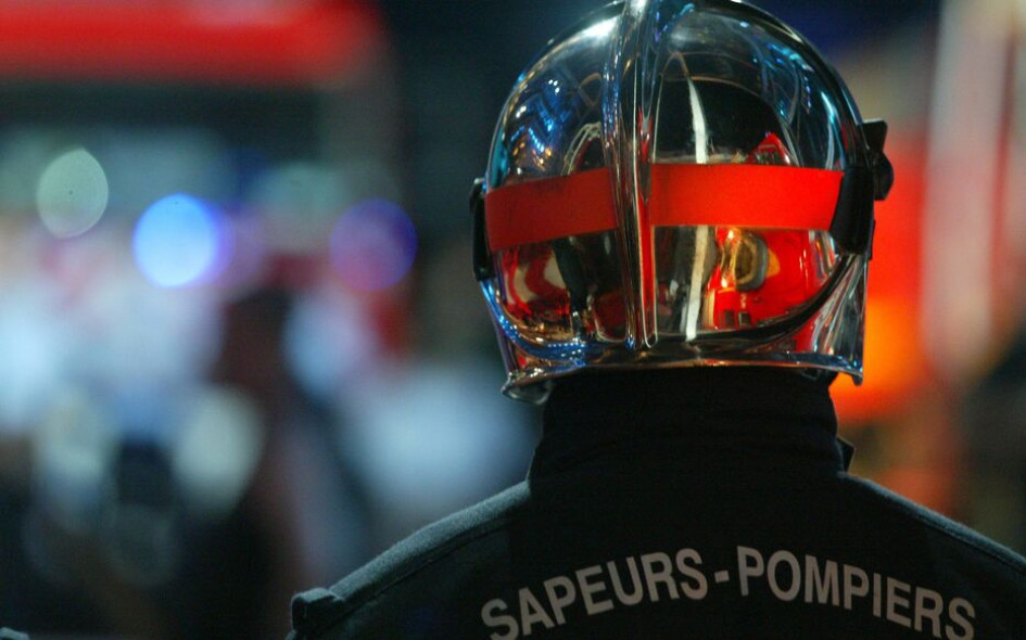  La violencia de la tormenta obligó a la intervención de cerca de 60 bomberos zapadores.