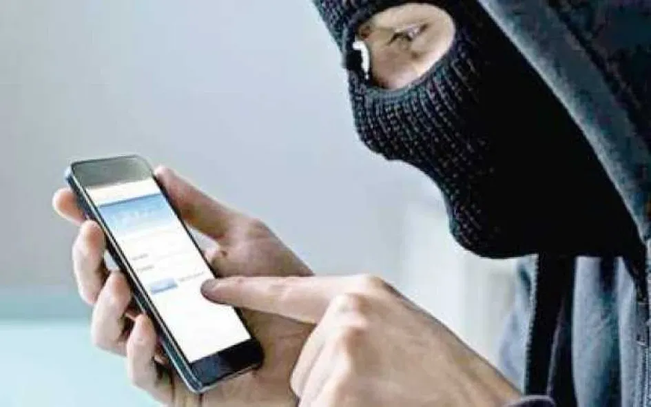 Si es víctima de llamadas extorsivas, no pague y denuncie. Los delincuentes se aprovechan del temor para exigir sumas de dinero.