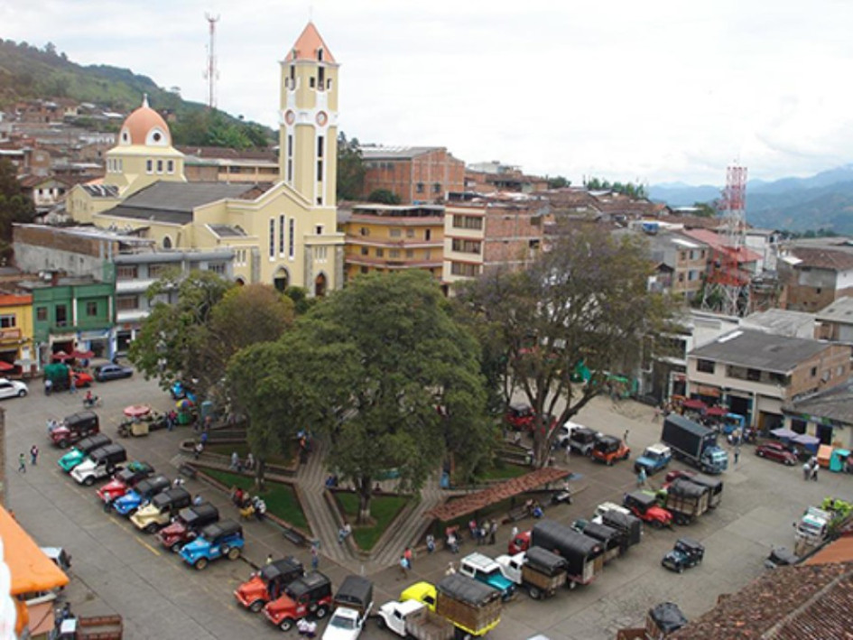 Un teniente de la Sijín resultó herido después de que fuera atacado al parecer por miembros del Clan del Golfo en la vereda Santa Emilia de Belén de Umbría Risaralda