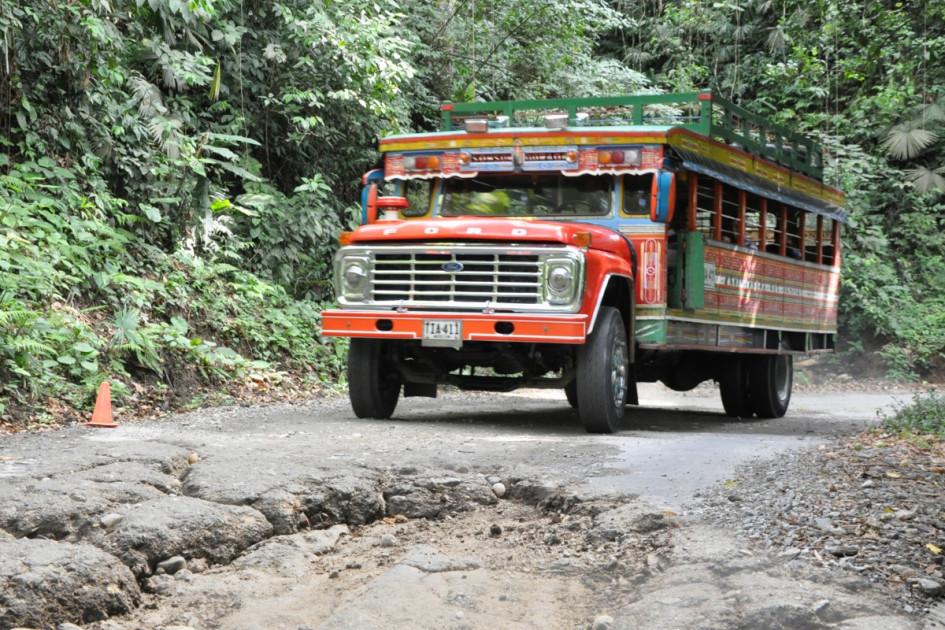 La Gobernación de Caldas pidió autorización para adquirir un empréstito de $80 mil millones, con el fin de mejorar vías. Un diputado se mostró preocupado.