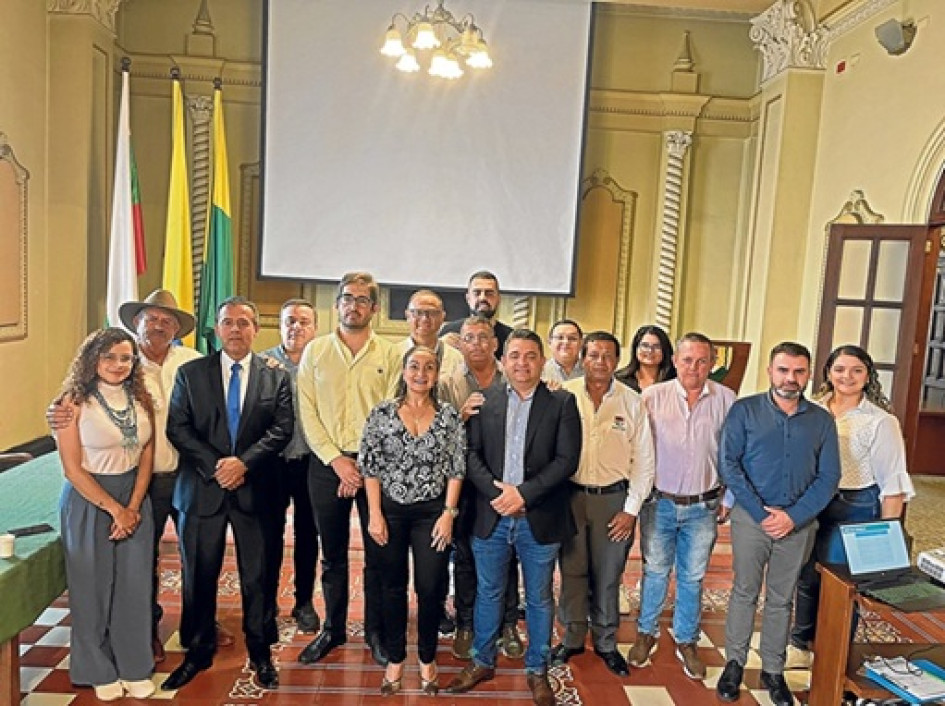 Una propuesta para que se cree un centro integral de cafés especiales en el Oriente de Caldas le hicieron al secretario de Agricultura y Desarrollo Rural