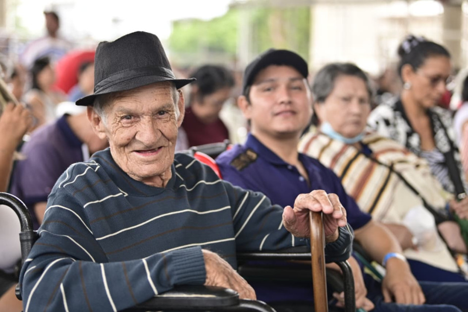 Adultos mayores de zonas rurales en Caldas esperan ser incluidos en el nuevo bono pensional, como parte del Pilar Solidario.