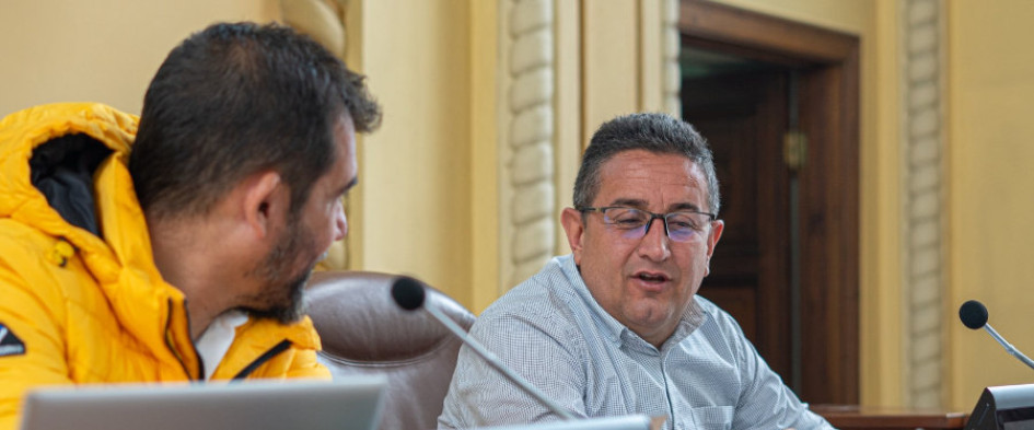 La Mesa Directiva de la Asamblea de Caldas está integrada por Hernán Alberto Bedoya, presidente y militante del Partido Liberal, y Rubén Darío Giraldo, diputado del Partido Conservador, primer vicepresidente. 
