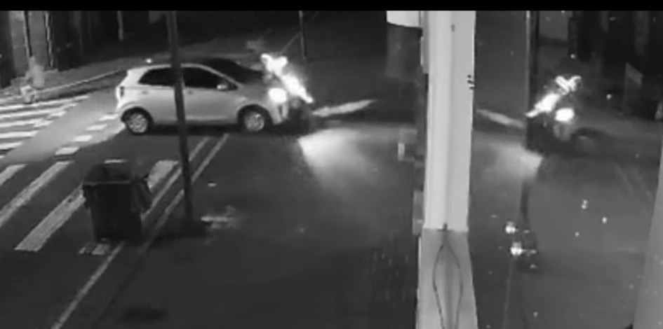 En la madrugada del miércoles (25 de septiembre) un vehículo atropelló a un operario de la empresa de aseo de Pereira, en la carrera séptima con calle 22. 