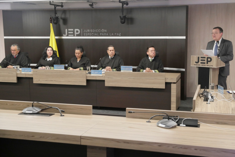 Últimos jefes de las Farc son condenados a penas alternativas de ocho años. La JEP dictó su primera sentencia por secuestros este martes.