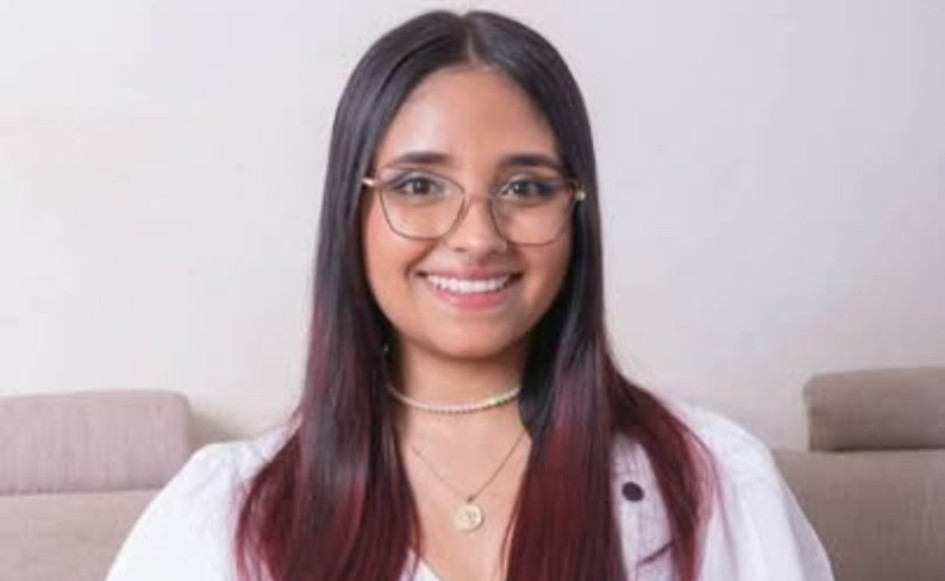  Lizeth Dahiana Ortiz Grisales, escritora de zona rural de Anserma (Caldas). 