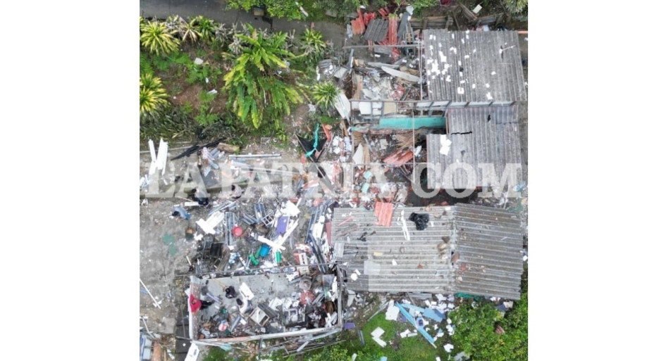 Cinco personas resultaron heridas tras la onda explosiva.